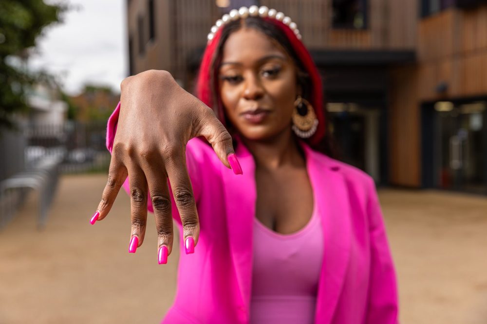 Pink Pop nail inspo